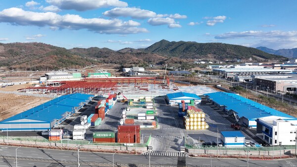 동원로엑스 완주 스마트 케미컬 물류센터 전경 / 사진=동원그룹