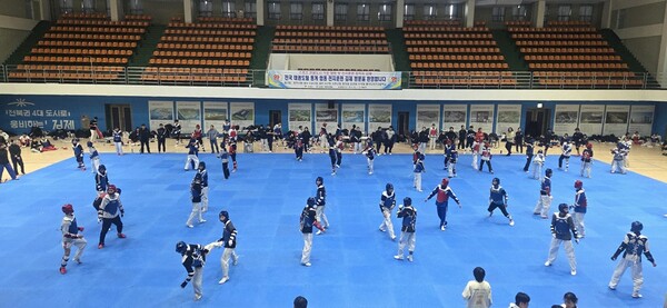 전국 태권도팀 동계 합동 전지훈련 / 사진=김제시