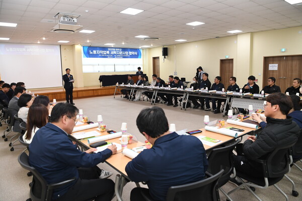 완주군 노동자작업복 세탁지원사업 협약식 / 사진=완주군