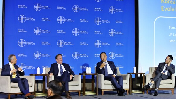 김상현 롯데 유통군 총괄대표 부회장 밀컨 연구소 코리아 디너 발언 모습 / 사진=롯데쇼핑