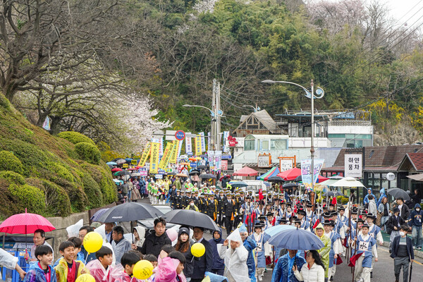 2025 유달산 봄축제, 수군문화와 봄꽃의 향연 속 성황리 마무리 / 사진=목포시