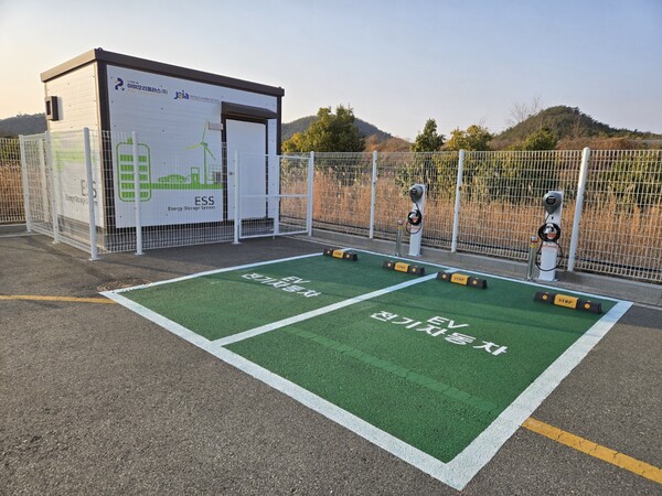 전기차 충전 / 사진 = 전라남도