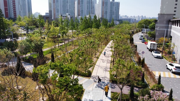 군산 도시바람길숲 / 사진 = 전북특별자치도