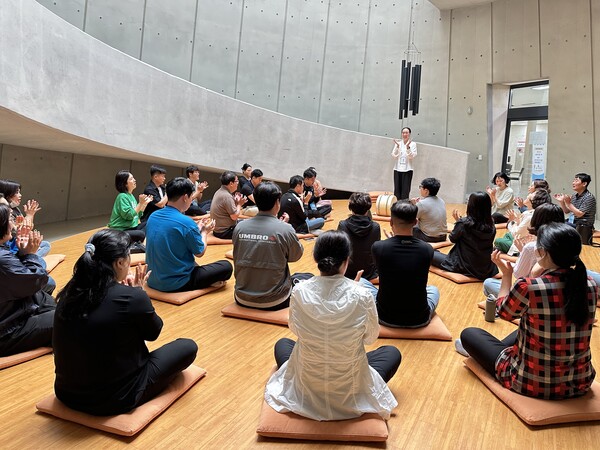 마음 챙김 과정 1기 / 사진 = 전라남도교육청