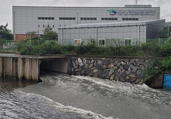 하수도 준설, 용당빗물펌프장 가동 현장 / 사진 = 목포시