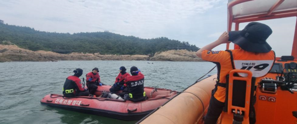 "실전처럼!” 전북소방, 해안 수난사고 대응역량 강화 훈련 / 사진=전북특별자치도