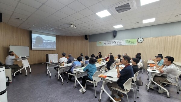 부안군립도서관, 2025년 길 위의 인문학 운영 / 사진 = 부안군