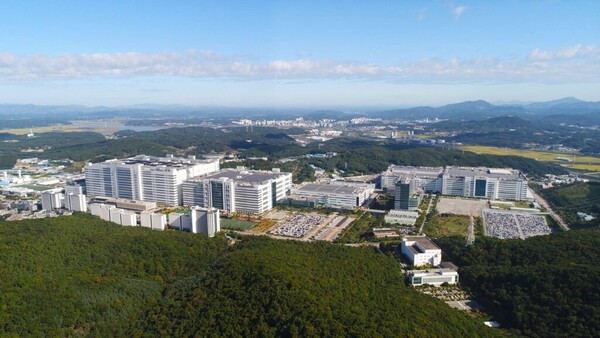 LG디스플레이 파주사업장 전경 / 사진 = 경기도