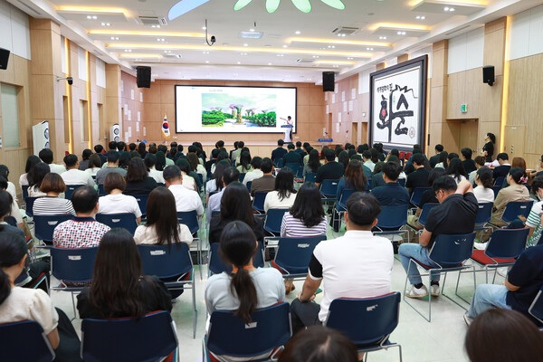 전직원 대상 맞춤형 청렴 교육 모습 / 사진=화순군