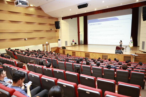 챗GPT특별강의 / 사진=완주군