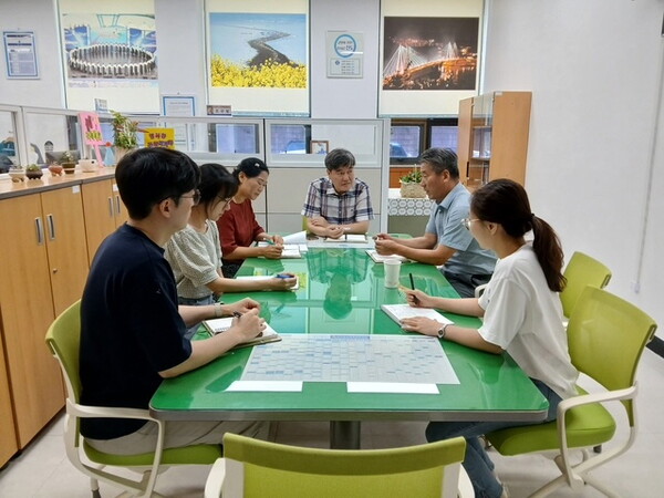 진도군, 암 환자 자격변동 대상자 발굴해 의료비 지원 호평/ 사진=진도군