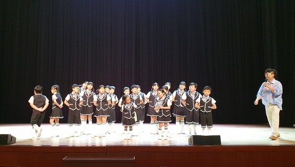 도화지역아동센터 합창단 / 사진 = 고흥군