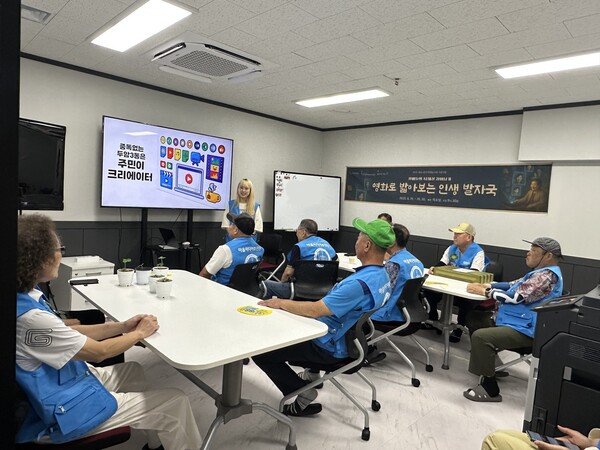 청년창업공간 입주기업 주민상생프로그램 운영사진 / 사진=광주 북구