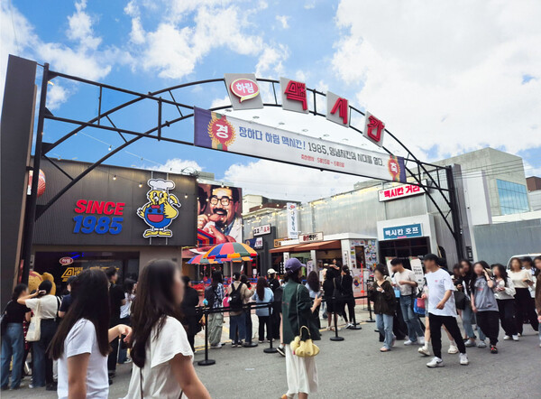 NS홈쇼핑 성수 맥시칸 팝업 스토어 NS푸드페스타 익산에 뜬다 _맥시칸 팝업스토어 지난 5월 성수동 팝업스토어 모습 / 사진=NS홈쇼핑