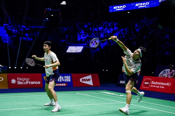 오른쪽부터 서승재·김원호 / 사진=신화통신, 연합뉴스