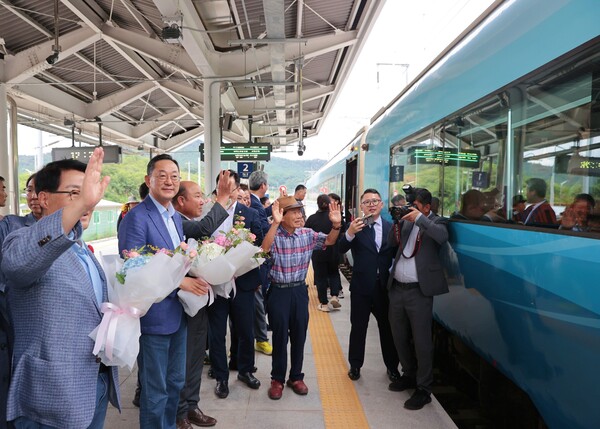 해남역 개통행사 / 사진 = 해남역