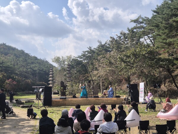 11월 1일 국악상설공연(김향순 명창 무대) / 사진=화순군