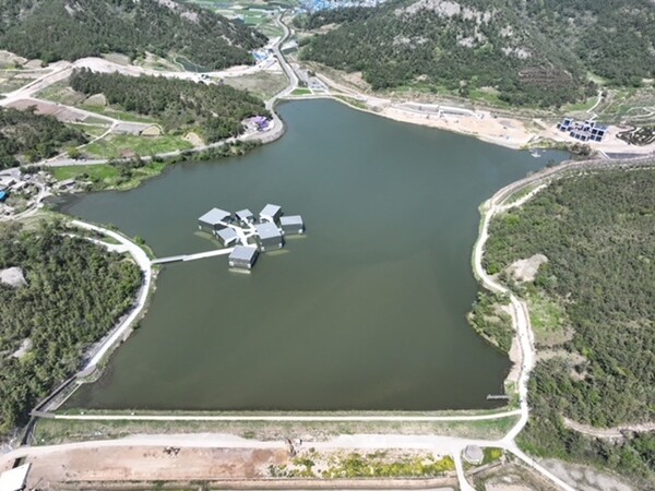 야나기 유키노리 플로팅 뮤지엄 / 사진=신안군