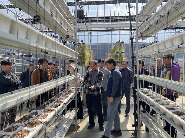 농업기술센터 스마트팜 자가정비 및 사후관리 교육 / 사진 = 광주광역시