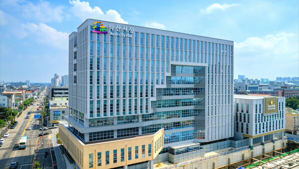 익산시청 청사 전경 / 사진 = 익산시