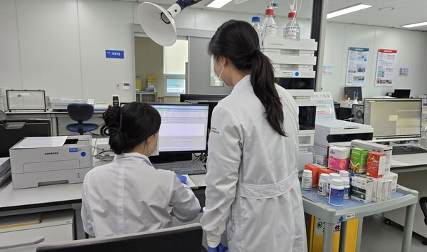 건강기능식품 품질 검사 / 사진=광주광역시