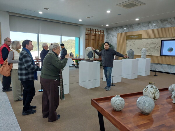 고흥분청사기, 세계 도자기 수집가들의 마음을 사로잡다 / 사진 = 고흥