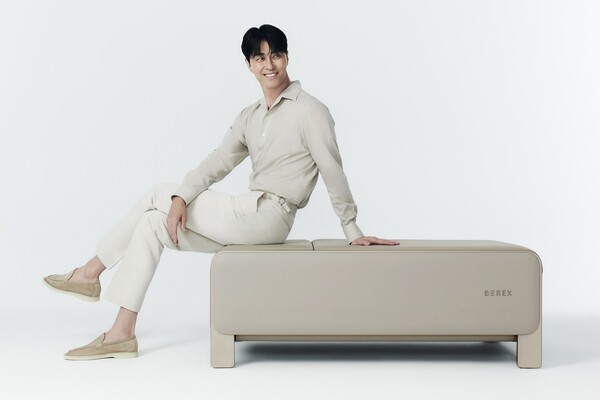 코웨이, 의료기기 신제품 ‘비렉스 마사지셋·코어셋’ 광고 모델 배우 차승원 선정 / 사진=코웨이