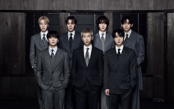 ‘아리랑’ 부르는 BTS, 광화문서 ‘3조원’ 경제 잔치 연다