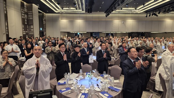 월정사 주지 퇴우 정념 스님의 출판 기념회가 열리고 있다. 사진=백상일 기자